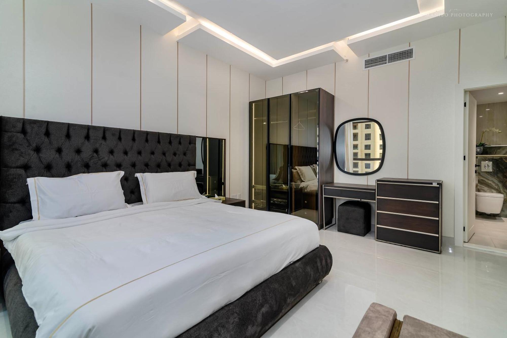 Usmans 4Bdrm Jbr Sadaf Next To Ritz Carlton Walk Apartment Dubai Bagian luar foto