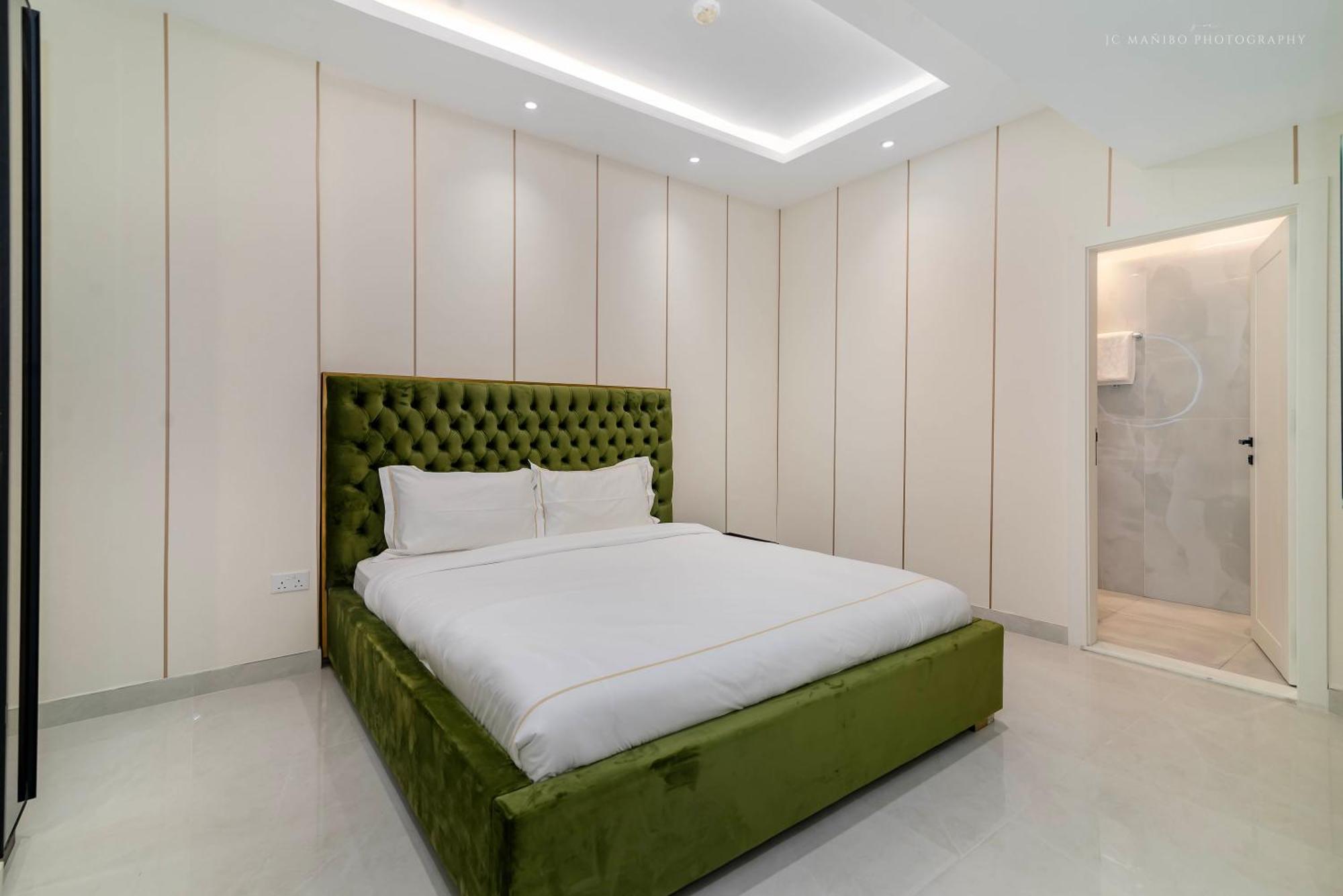 Usmans 4Bdrm Jbr Sadaf Next To Ritz Carlton Walk Apartment Dubai Bagian luar foto